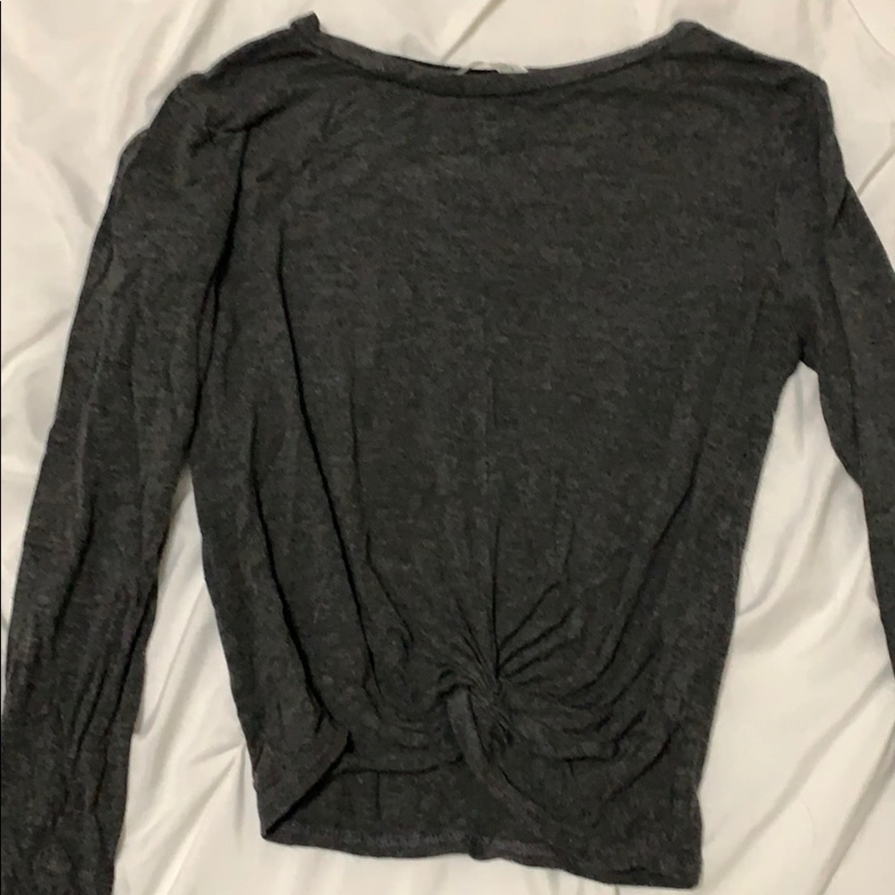 Long sleeve cropped shirt